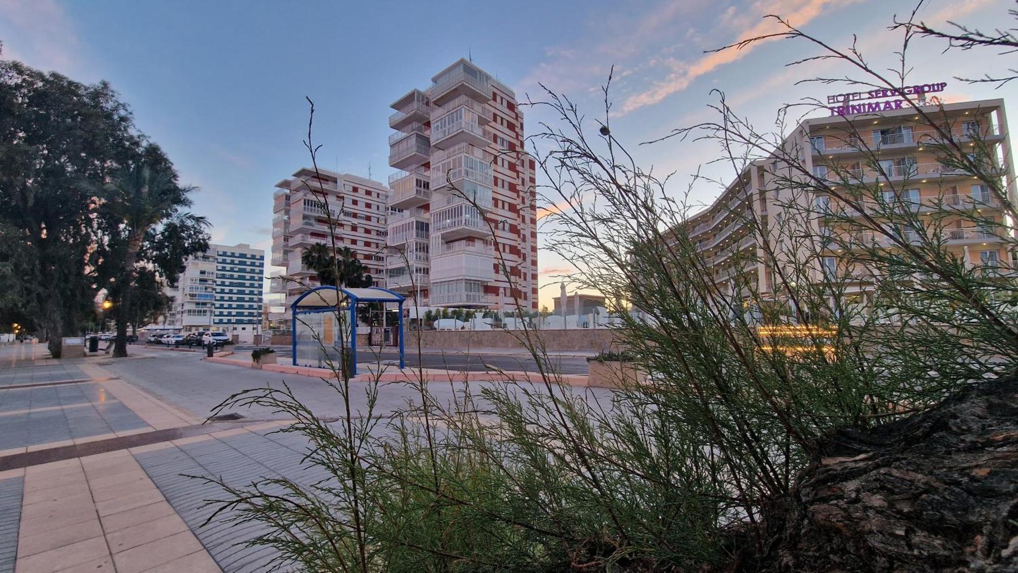 Ferienwohnung Incredible Seafront With Sunrise And Sunset Views Benicàssim Exterior foto